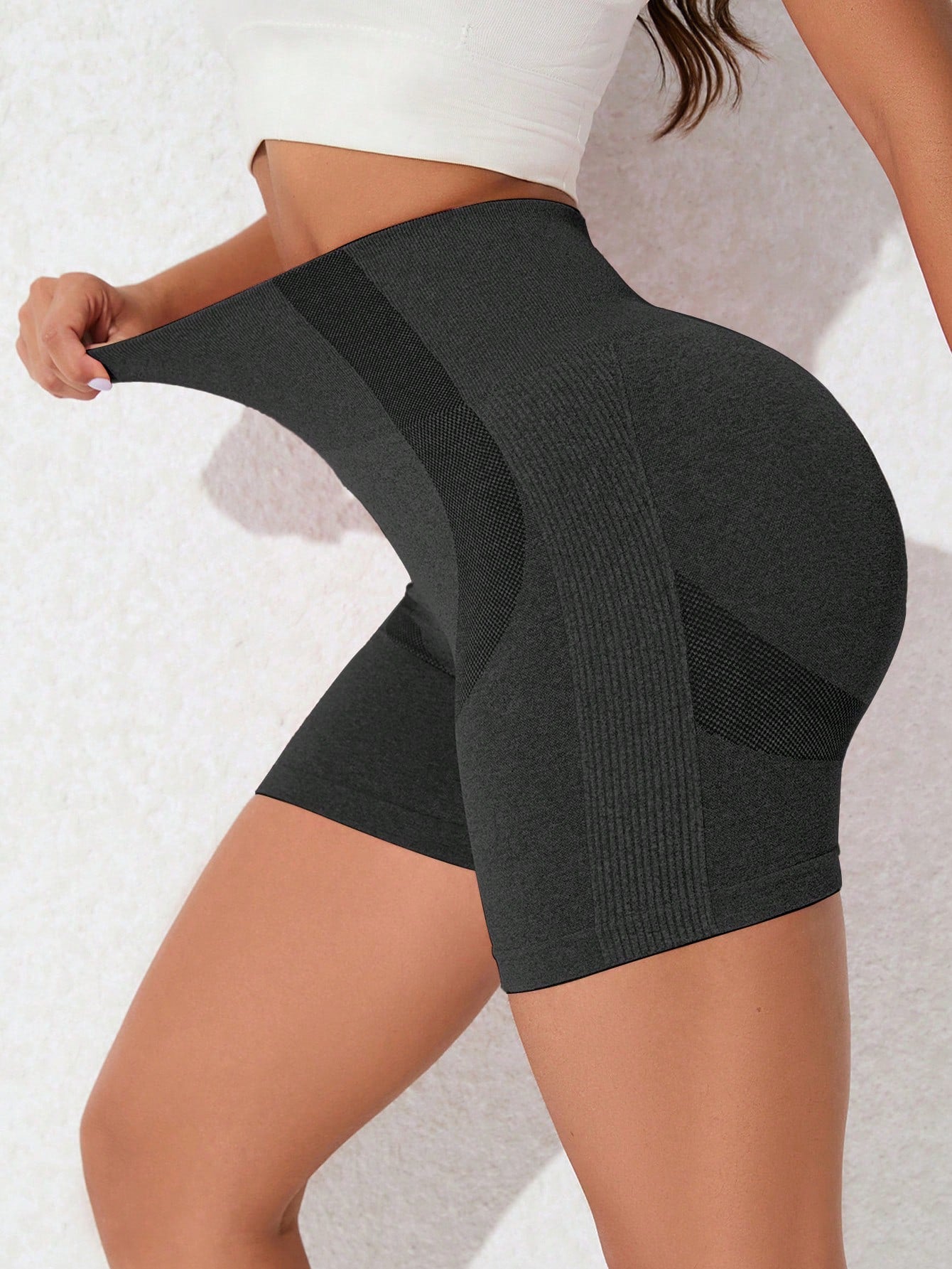 4Pcs Seamless Women Yoga Shorts, High Waist & Stretch, Peach Butt Lifting, Moisture Wicking, Versatile for Daily & Sports Wear