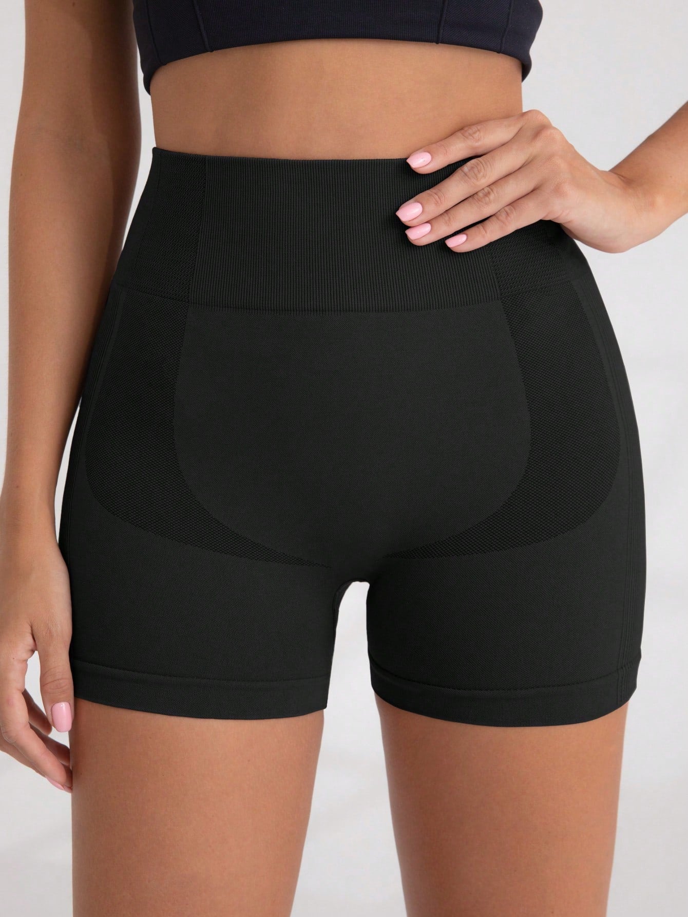 4Pcs Seamless Women Yoga Shorts, High Waist & Stretch, Peach Butt Lifting, Moisture Wicking, Versatile for Daily & Sports Wear